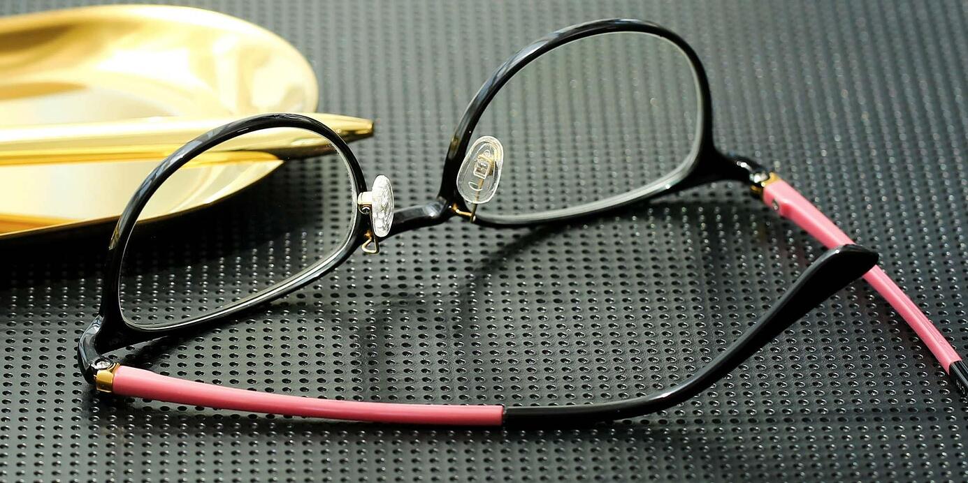 Shop our Glasses with Adjustable Nose Pads | Collections | Yesglasses