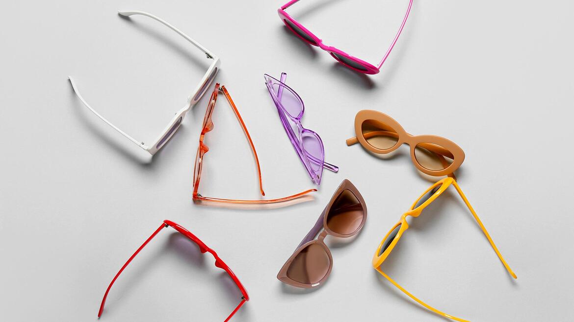 Custom Glasses & Sunglasses Buyer's Guide | Yesglasses