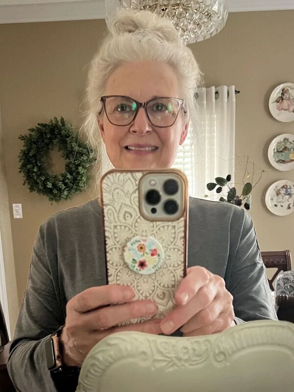 Customer review of Mothe by Loretta L.