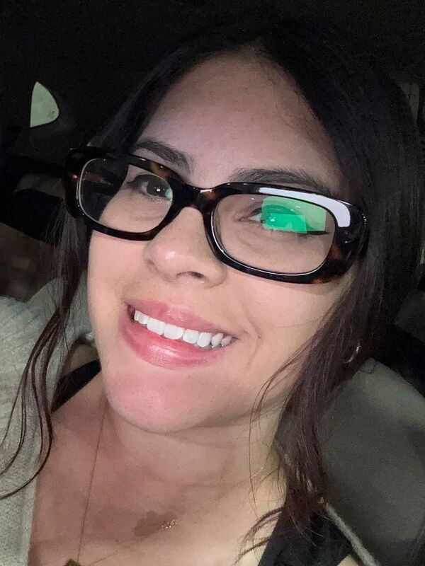 Customer review of Couch by Adriana A.