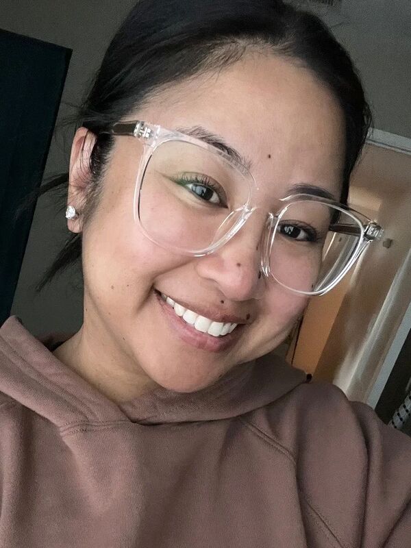 Customer review of Jasmine by Jessica L. D.