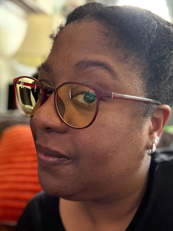 Customer review of Monday by Candice J. J.