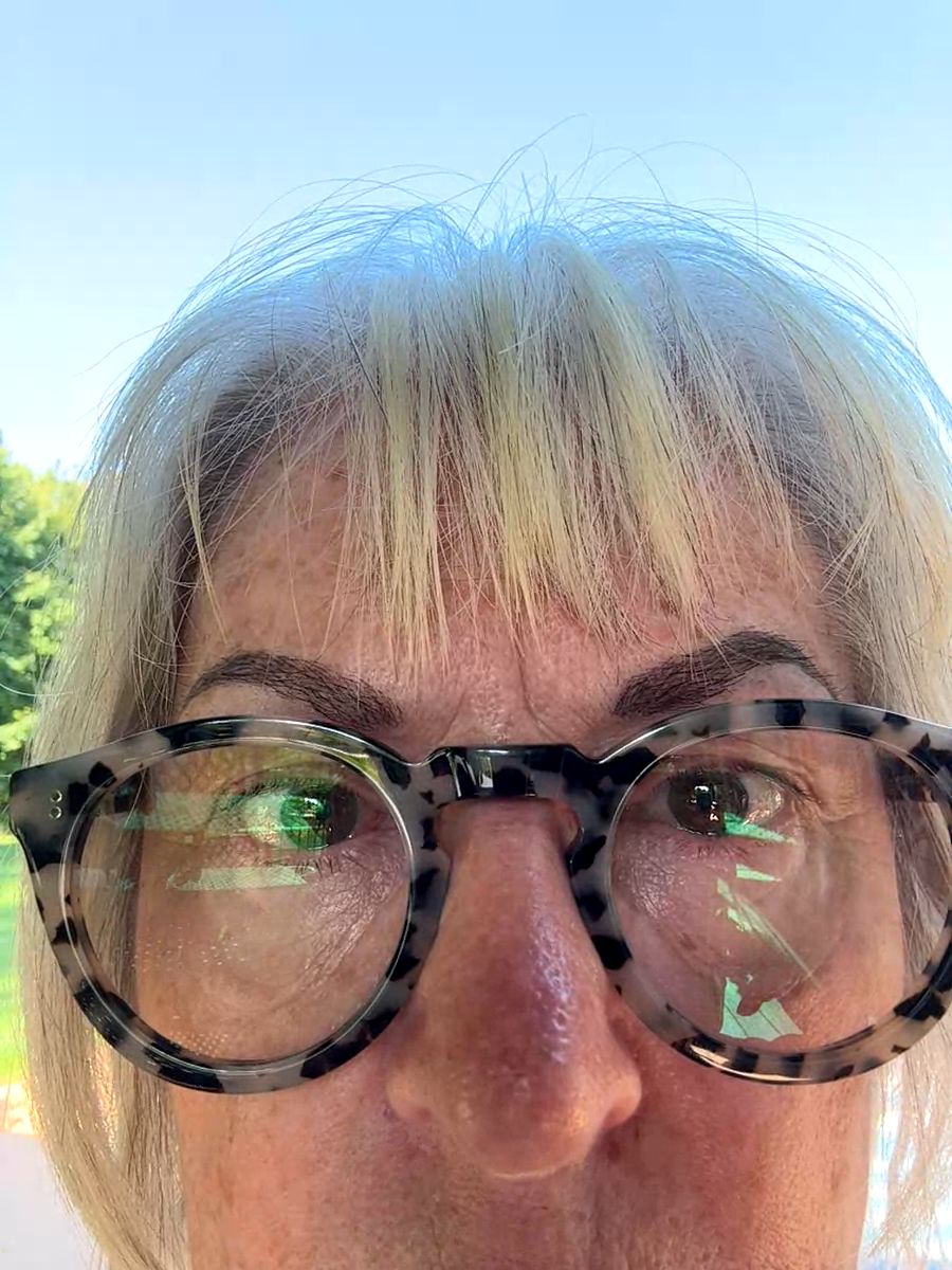 Black Narrow Retro-Vintage Round Eyeglasses - Annie