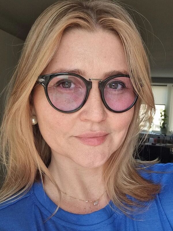 Customer review of Alfonso by Bruna B. C.