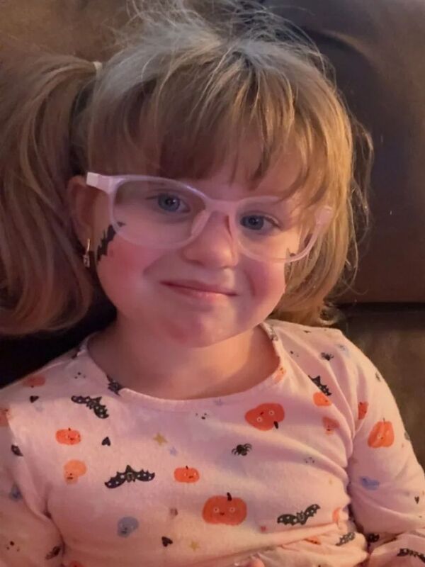 Customer review of Hesper by Heather B.