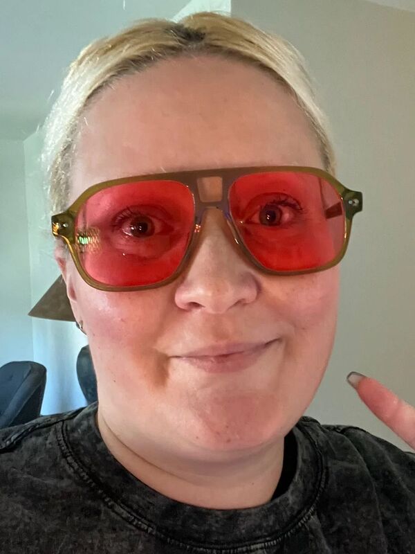 Customer review of Kingston by Lindsey P.