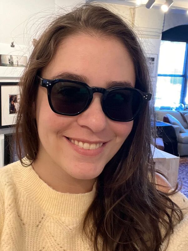 Customer review of Fingar by Gabriela B.