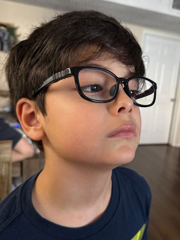 Customer review of Hesper by Laura S.