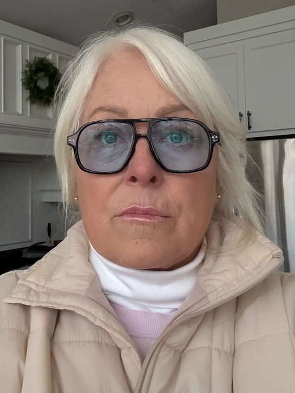 Customer review of Kingston by Christine T.