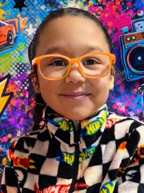 Customer review of Hesper by Sondria D.