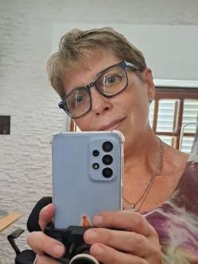 Customer review of 1474 by Laura K.