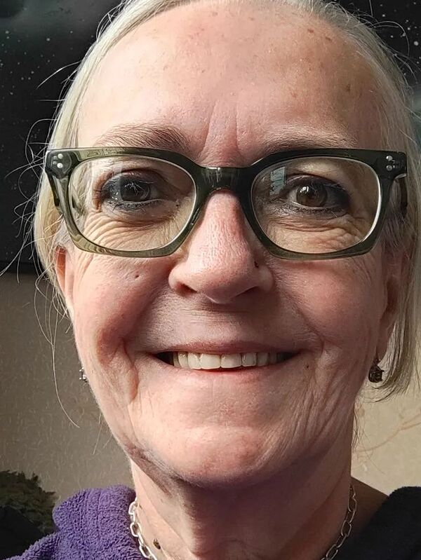 Customer review of Medhi by Lynda K.