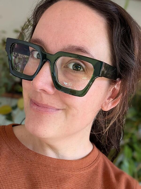 Customer review of Powers by Jessica B.