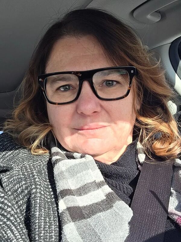 Customer review of Emas by Winona E.