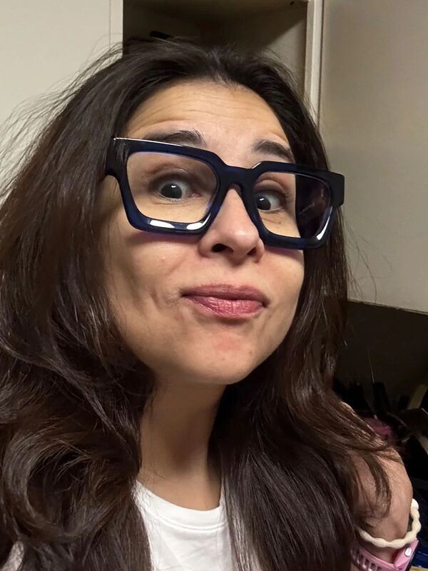 Customer review of Powers by Carolina D.