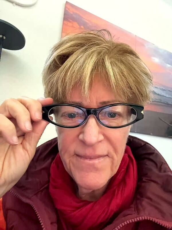 Customer review of Tau by Anne C.