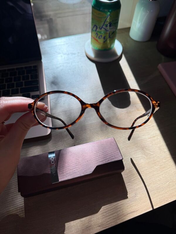 Customer review of Ubell by Anh T. N.