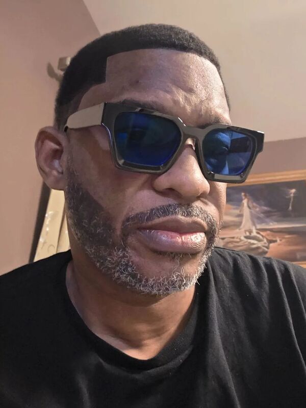 Customer review of Powers by Raymond S.