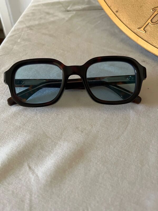 Customer review of Unite by Nikki A.