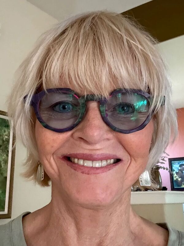 Customer review of Gisella by Mary L. W.