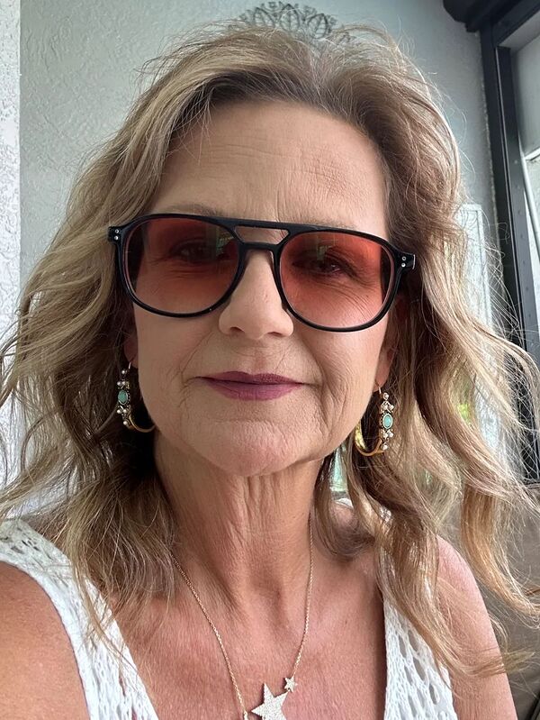 Customer review of Alley by Veronica J.