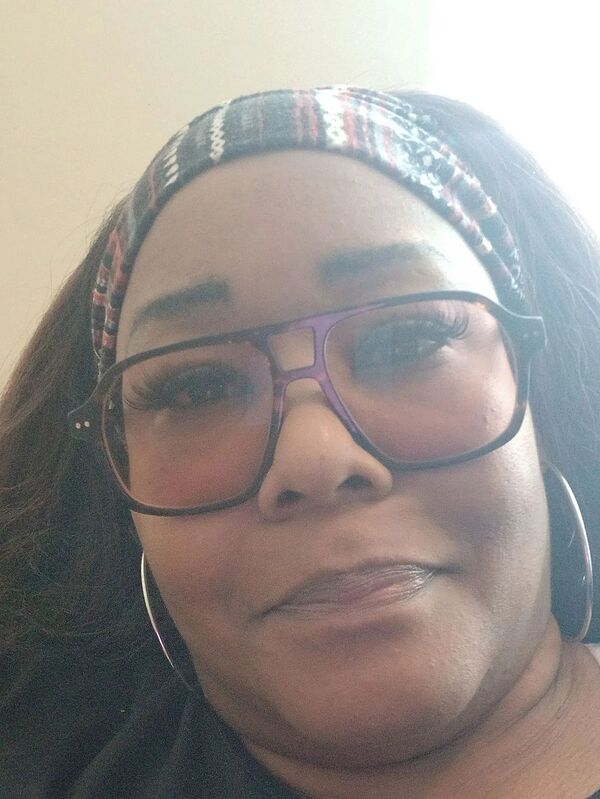 Customer review of Kingston by Betty M.