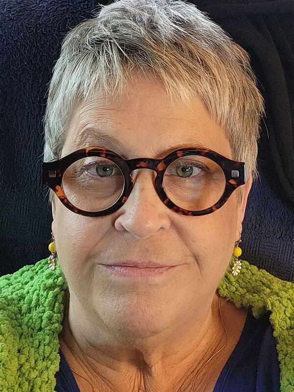 Customer review of Nuzzo by Suzanne W.