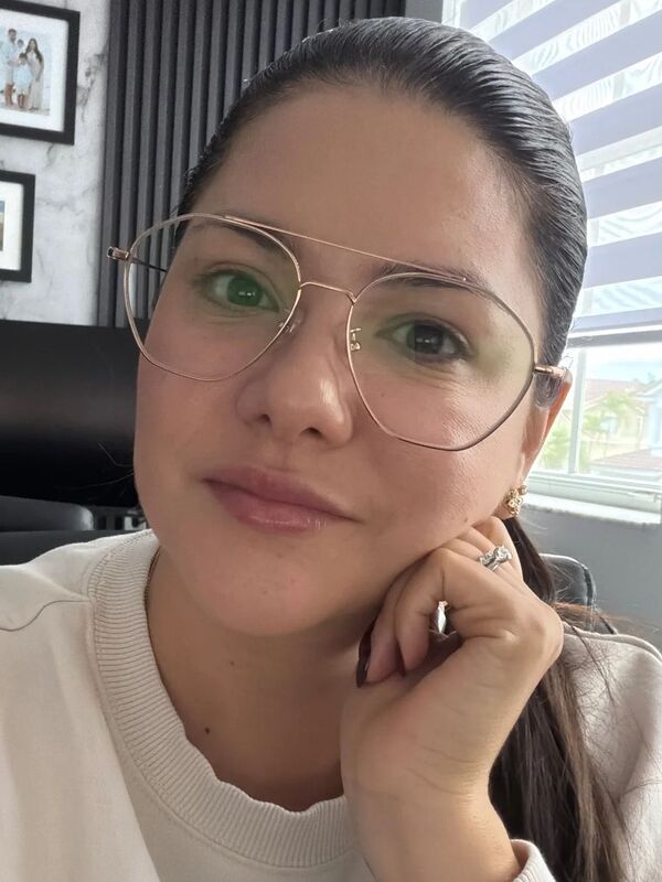 Customer review of Linton by Jessica S.