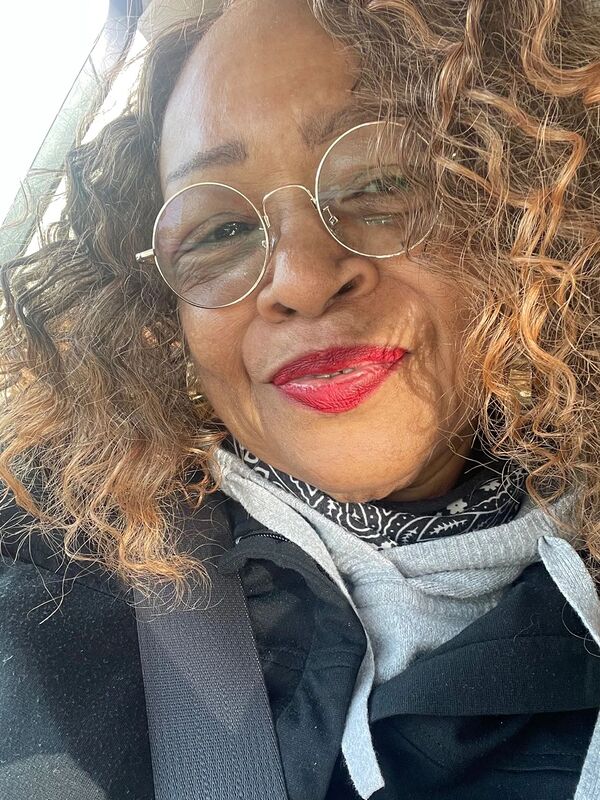 Customer review of Melo by Romaine C. H.