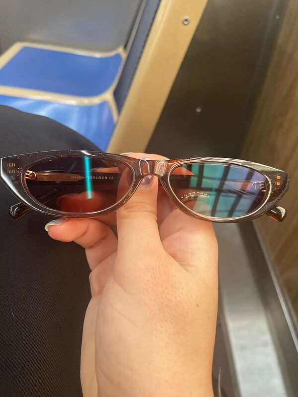 Customer review of Beebe by Adriana D. L. T.