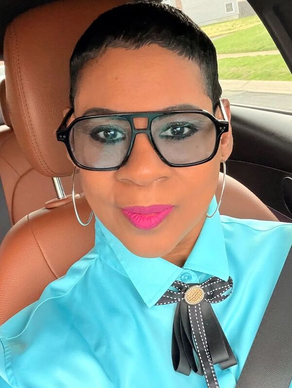 Customer review of Kingston by Rochelle S.