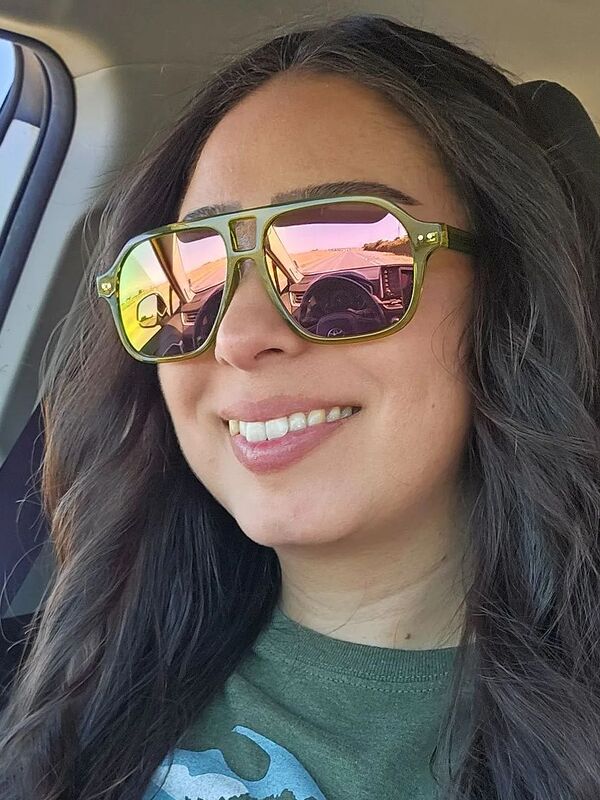 Customer review of Kingston by Sasha Z.