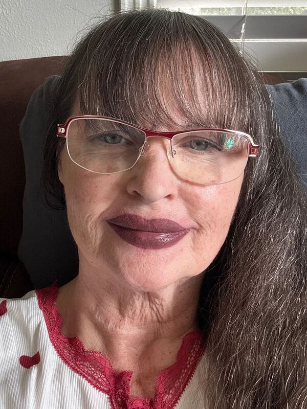 Customer review of Tejeda by Diana C.