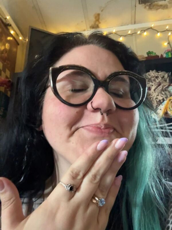 Customer review of Ring by Ashley F.