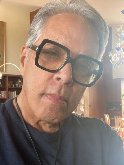 Customer review of 1528 by Robert L.