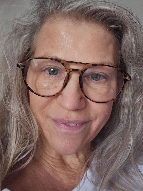 Customer review of Louis by Mary K. S.