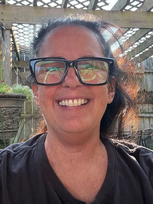 Customer review of Kieta by Cecilia B.