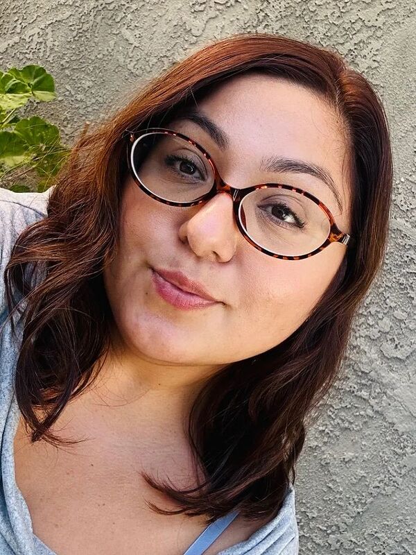 Customer review of Ubell by Arely G.