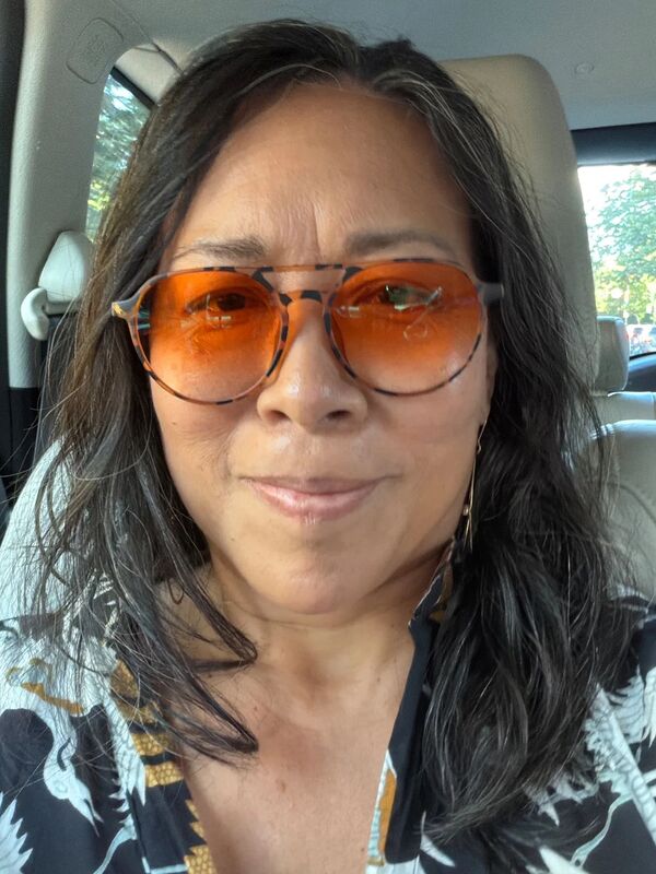 Customer review of Louis by Eveline S.