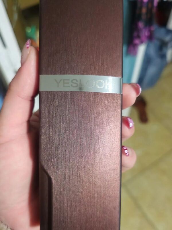 Customer review of Deva by Yarigneisy G. H.